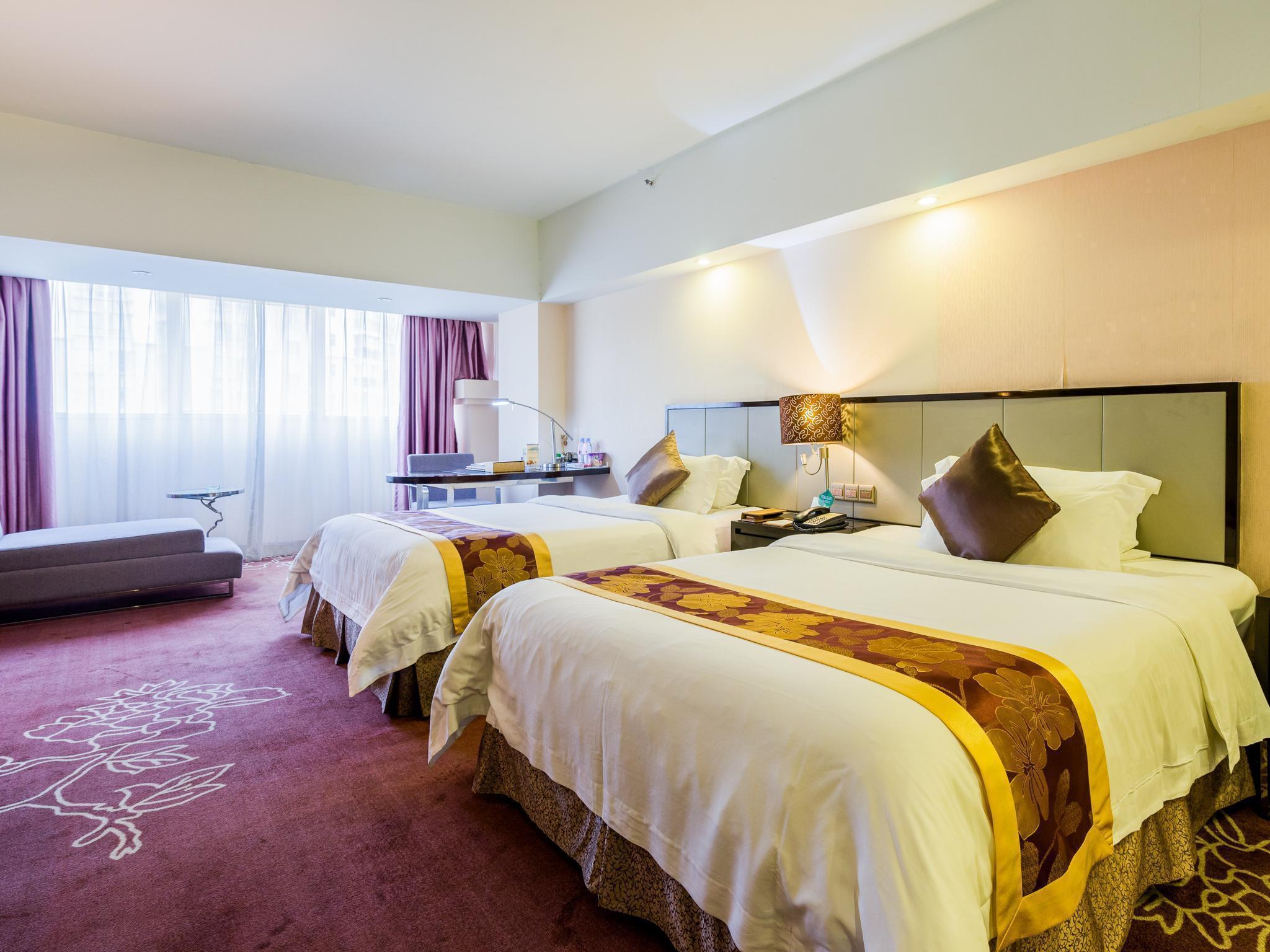 Clayton Hotel-Near Pazhou Exhibition Center Гуанчжоу Экстерьер фото