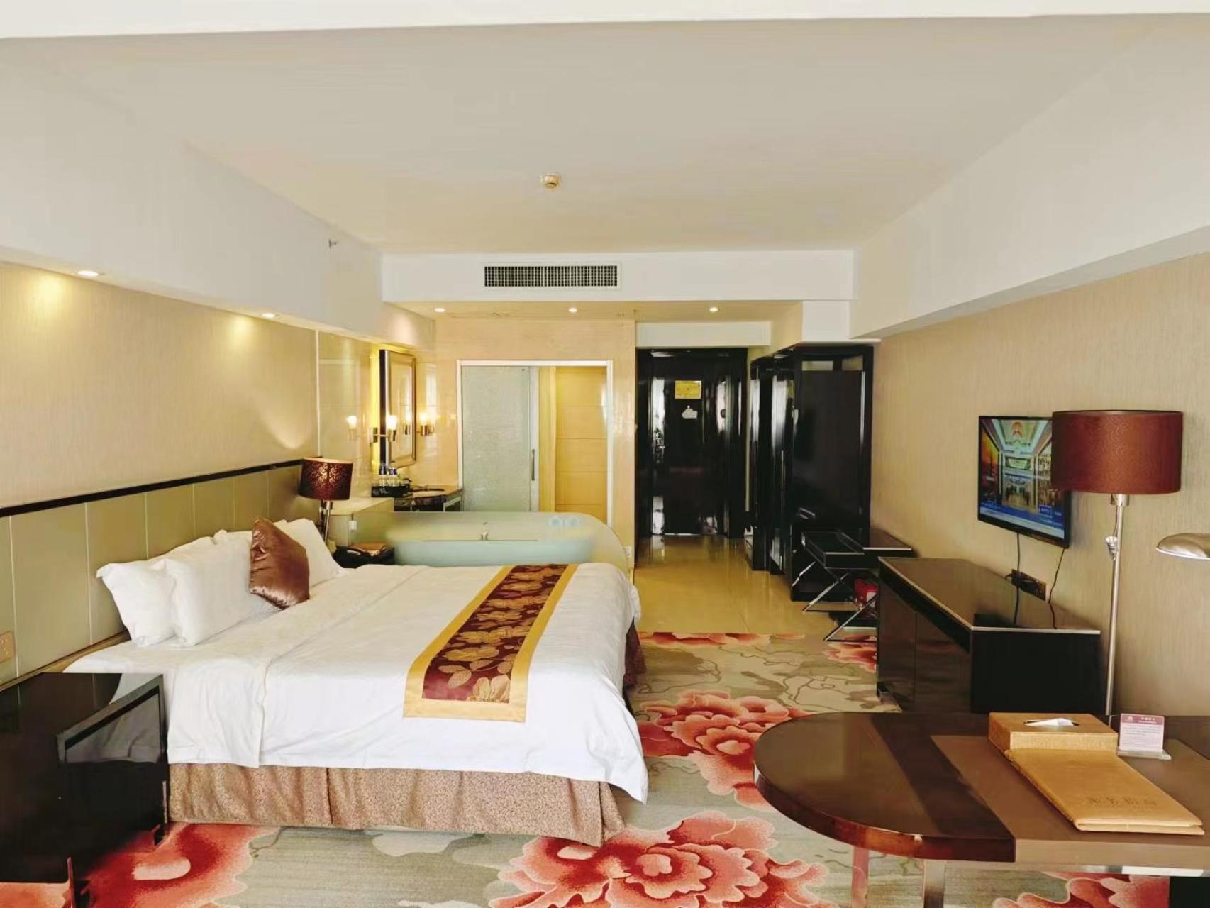 Clayton Hotel-Near Pazhou Exhibition Center Гуанчжоу Экстерьер фото
