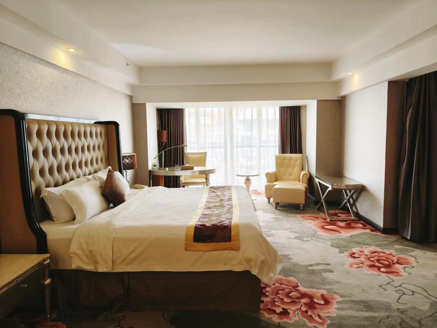 Clayton Hotel-Near Pazhou Exhibition Center Гуанчжоу Экстерьер фото